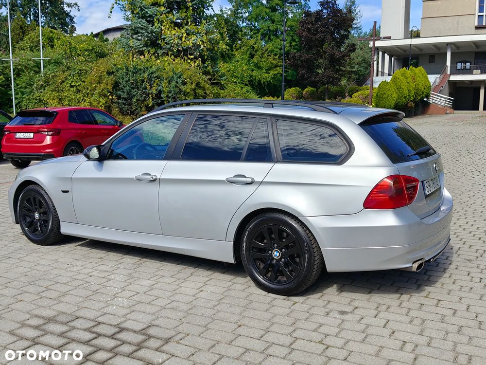 BMW Seria 3 - 17