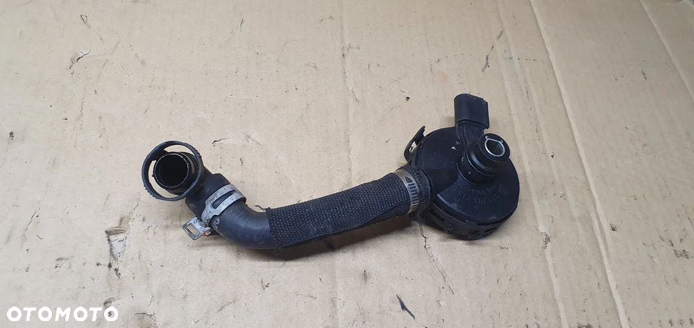 Odma separator oleju VW Phaeton 3.2 R32 022103245B - 3