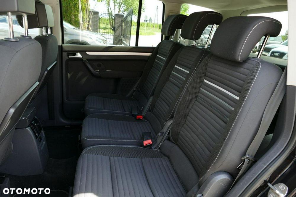 Volkswagen Touran 1.4 TSI Cup - 33
