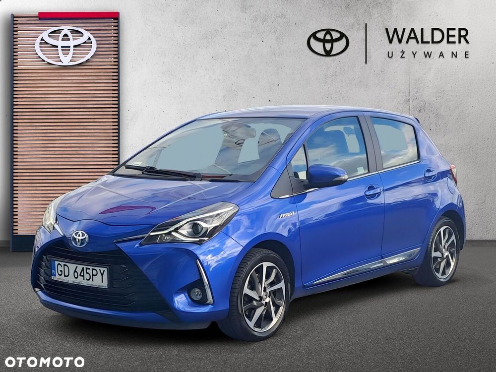 Toyota Yaris Hybrid 100 Dynamic - 1
