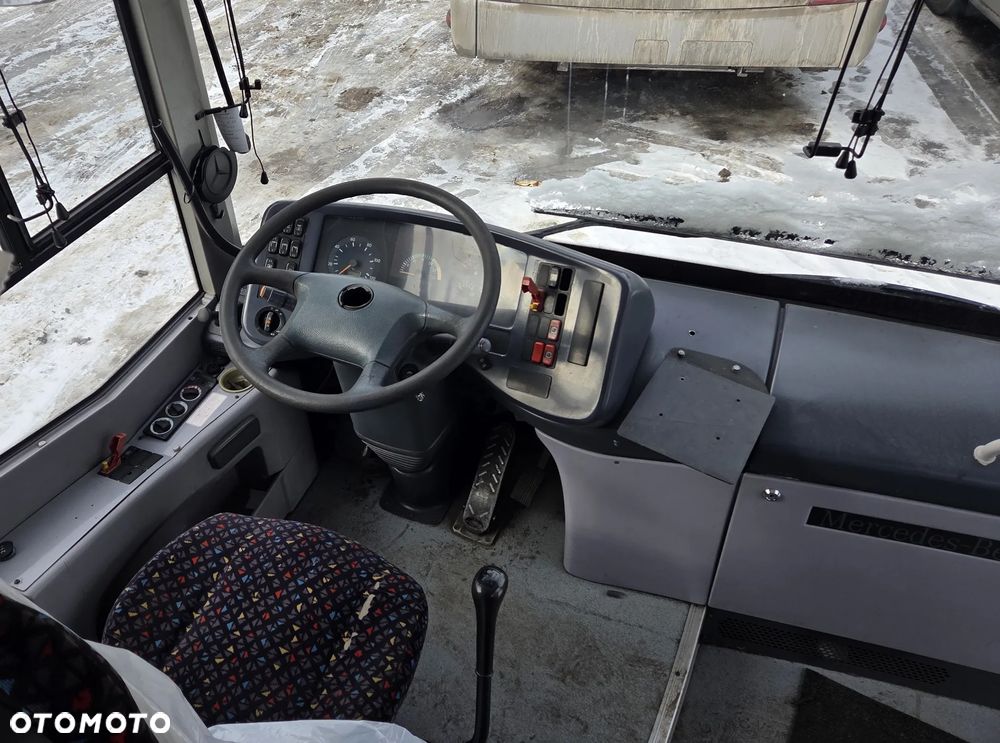 Mercedes-Benz Conecto - 8