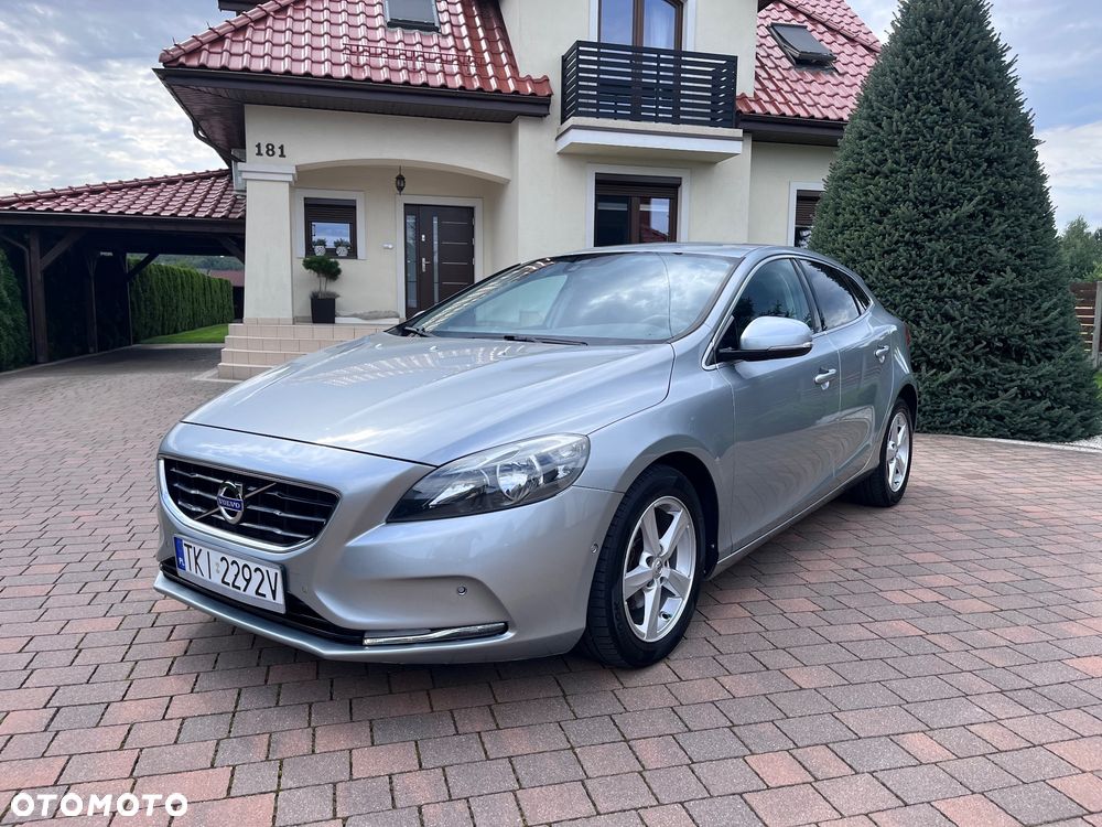 Volvo V40 D2 You - 26