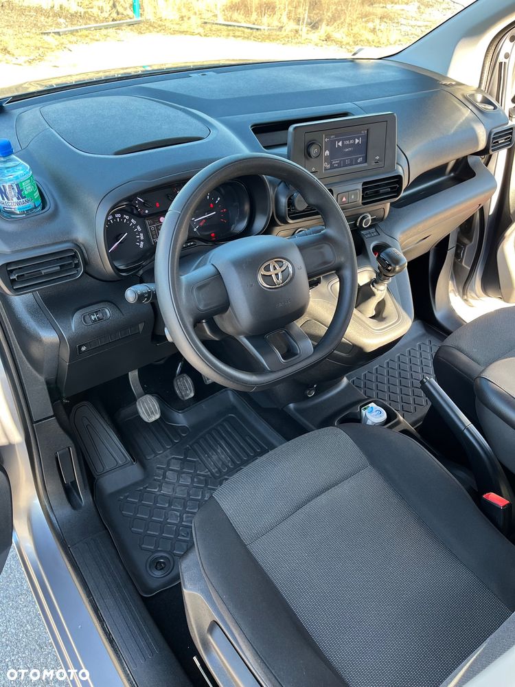 Toyota Proace City Verso 1.5 D-4D Family - 27