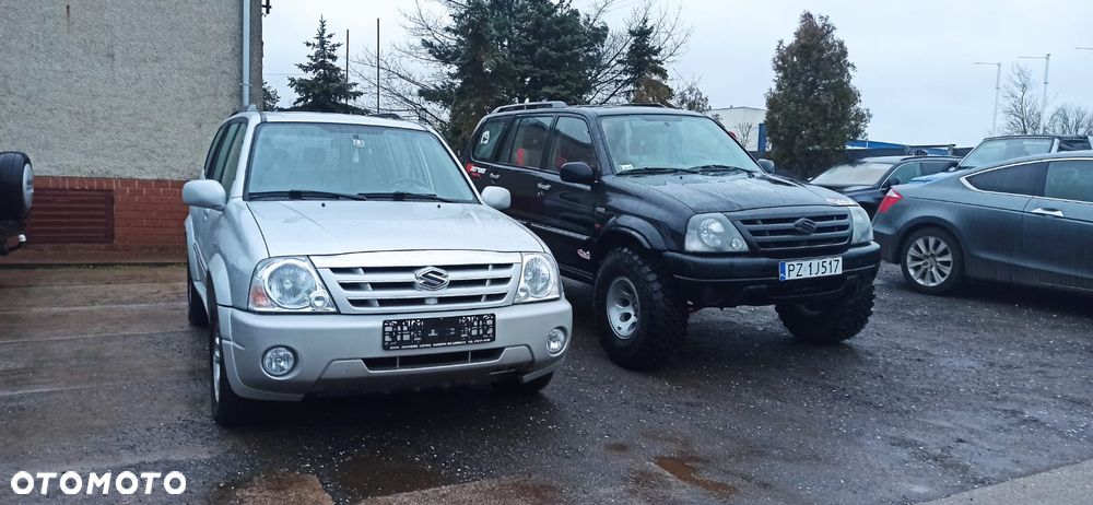 Suzuki XL7 - 22