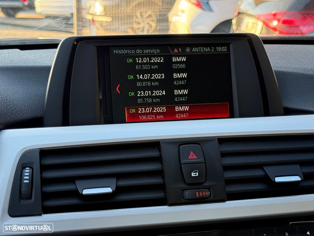 BMW 330 e iPerformance Advantage - 17