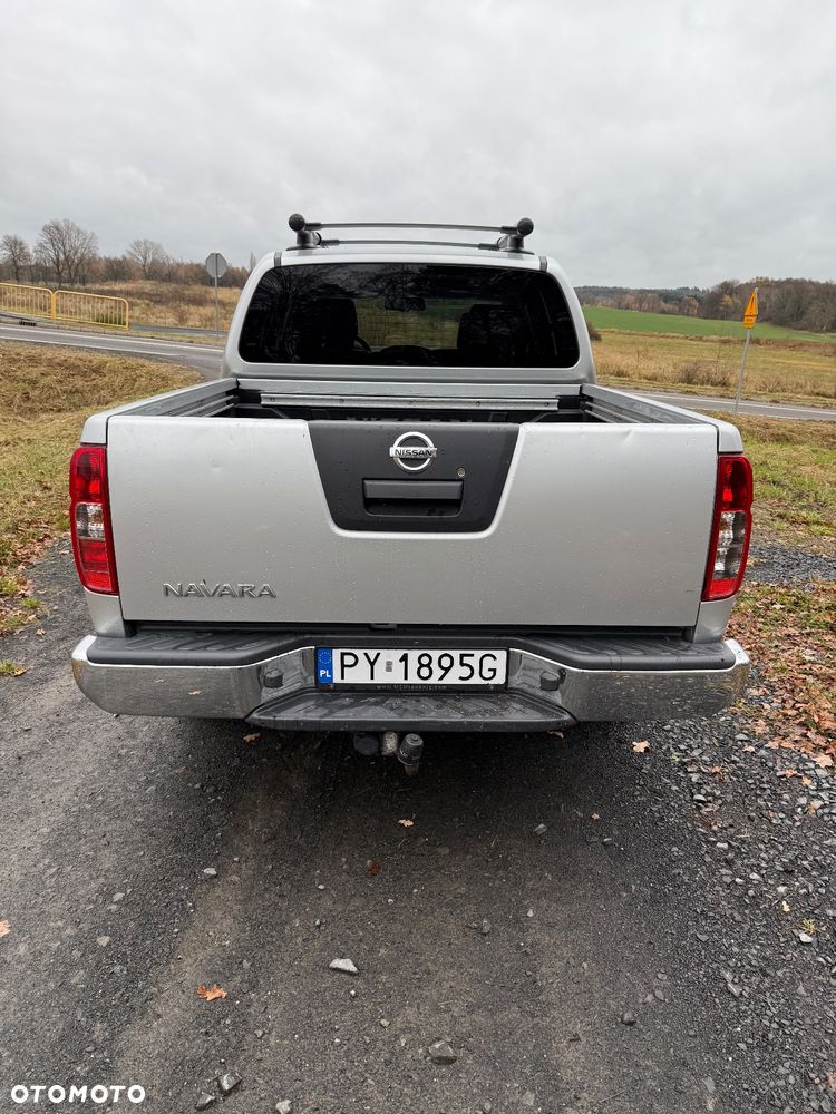 Nissan Navara 3.0 D V6 Platinum Long EU5 - 7