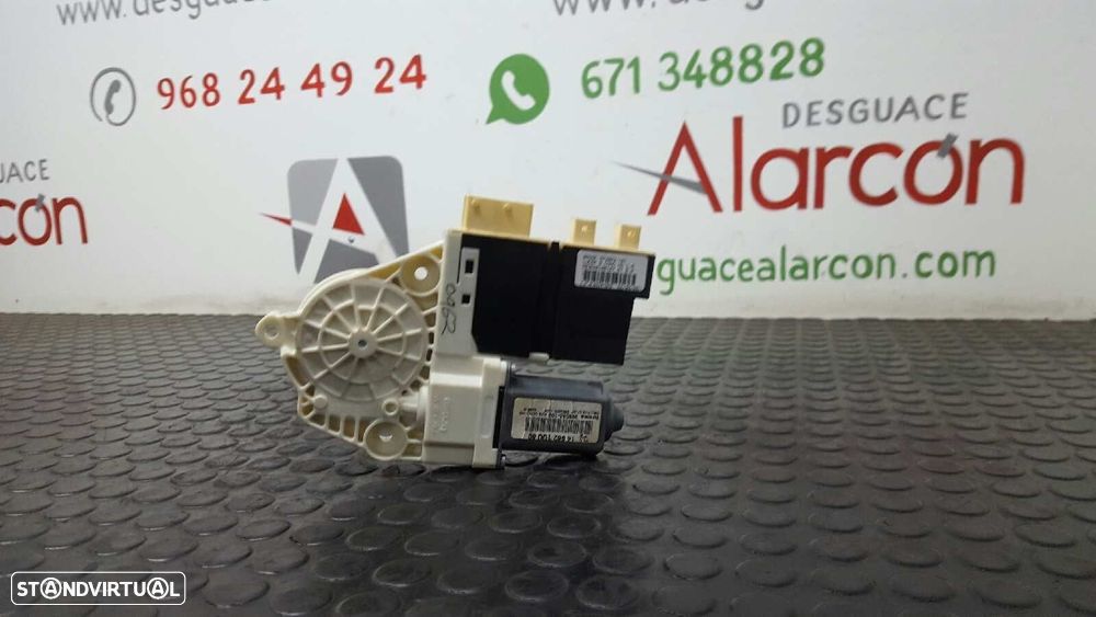 MOTOR ELEVADOR FRENTE ESQUERDO FIAT ULYSSE (179) 2.2 JTD ADMIRAL - 1