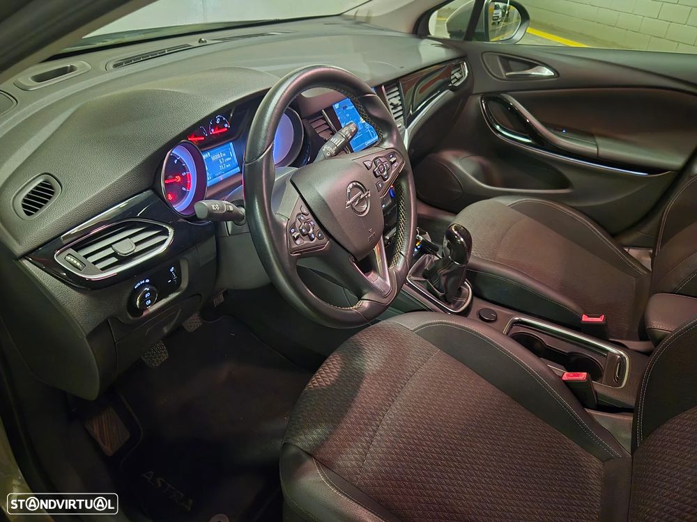 Opel Astra Sports Tourer 1.6 CDTI Innovation S/S - 28