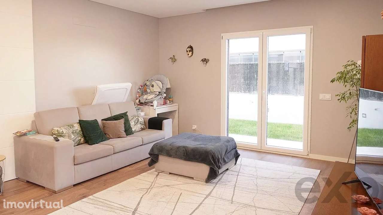 Excelente Moradia V4 Nova com Piscina - Grande imagem: 3/28