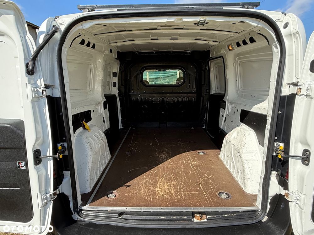 Fiat DOBLO - 11