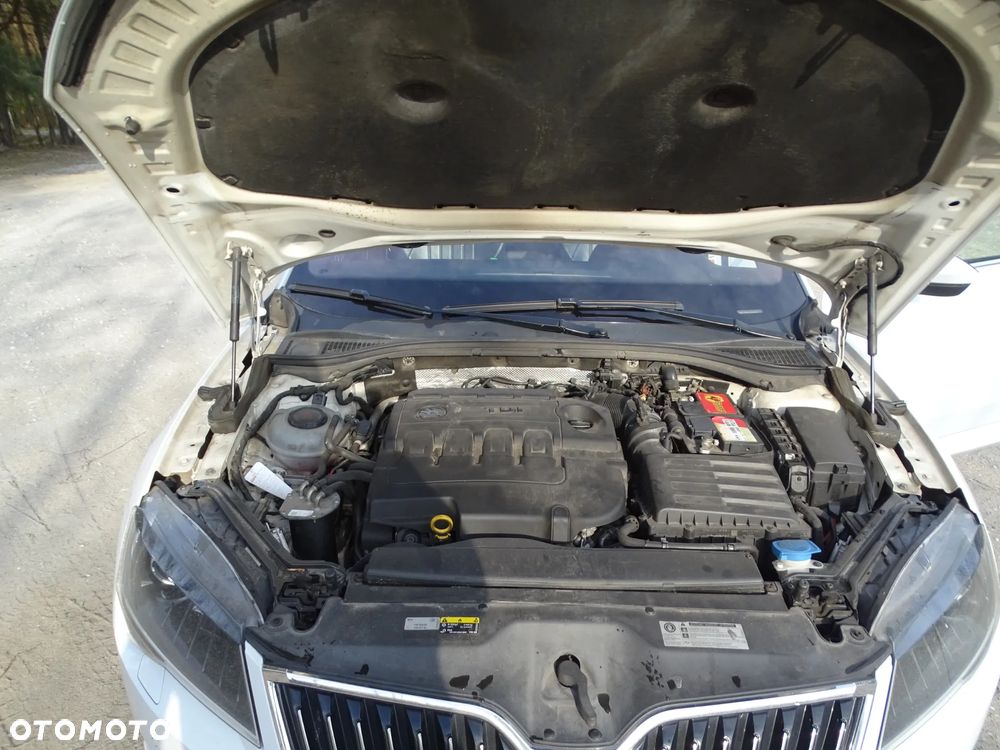 Skoda Superb 2.0 TDI 4x4 DSG L&K - 6