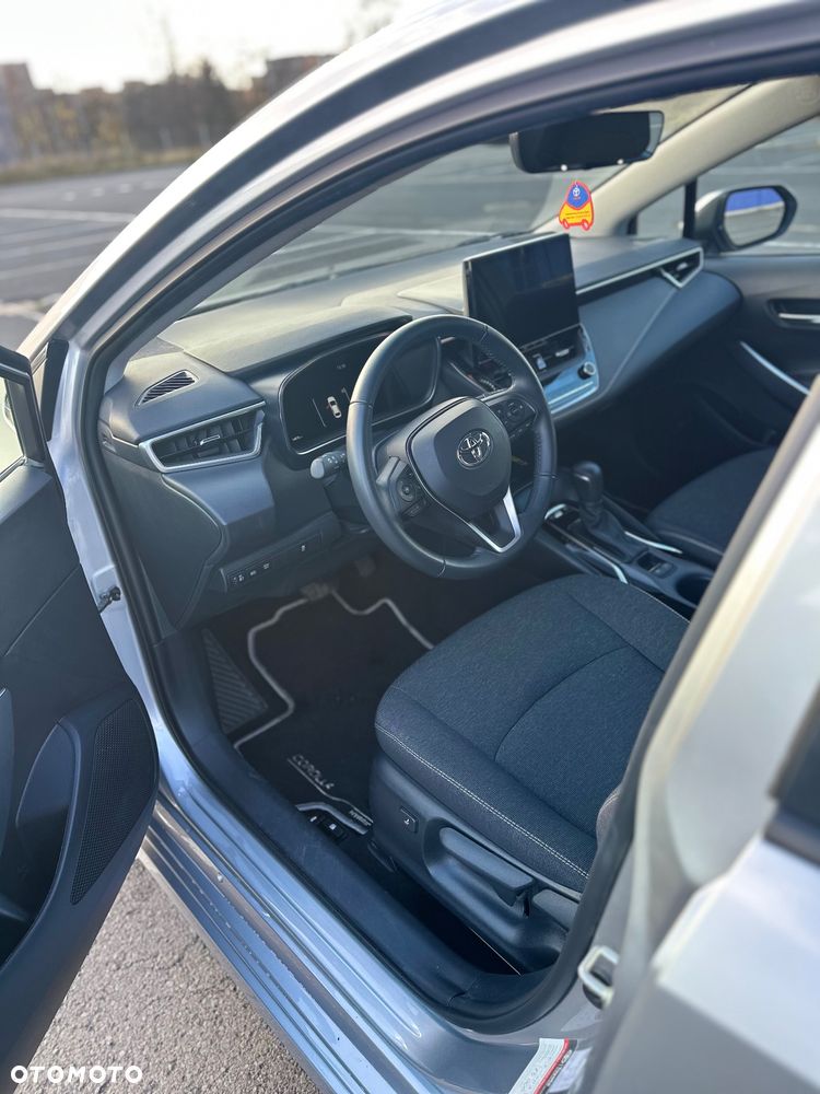 Toyota Corolla 1.8 Hybrid Comfort - 6