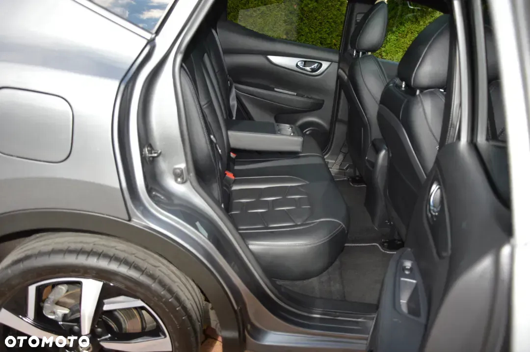 Nissan Qashqai 1.3 DIG-T DCT TEKNA+ - 28