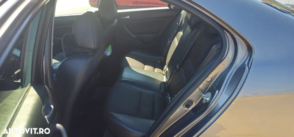 Honda Accord 2.2i CDTi Sport - 6