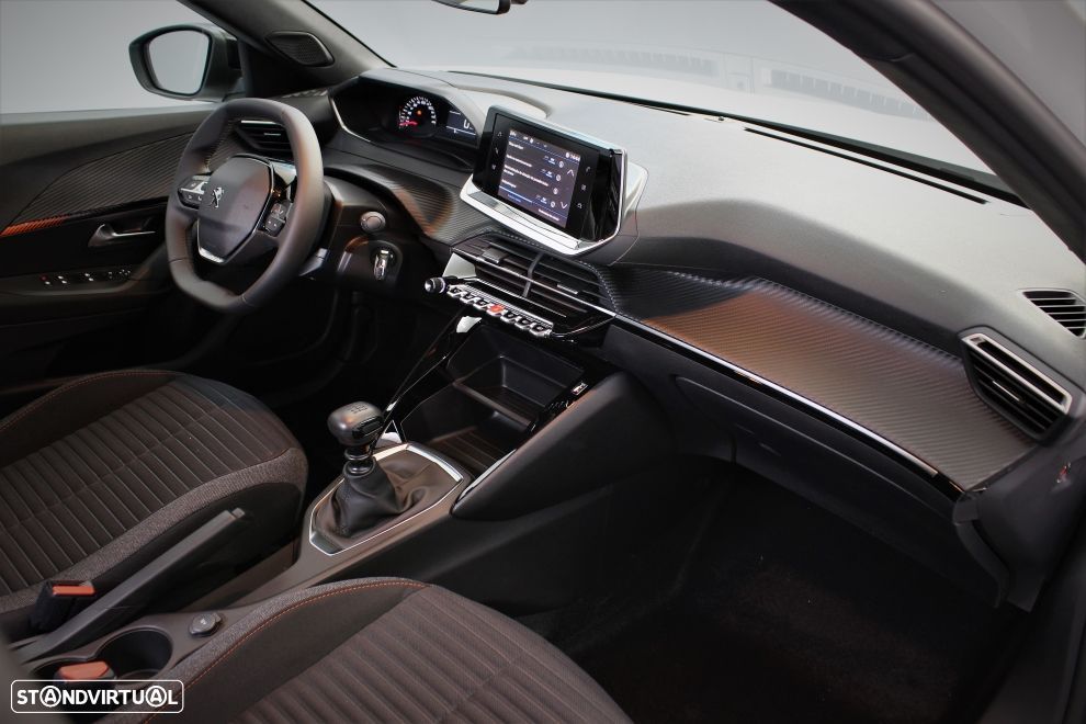 Peugeot 2008 1.2 PureTech Active Pack - 19