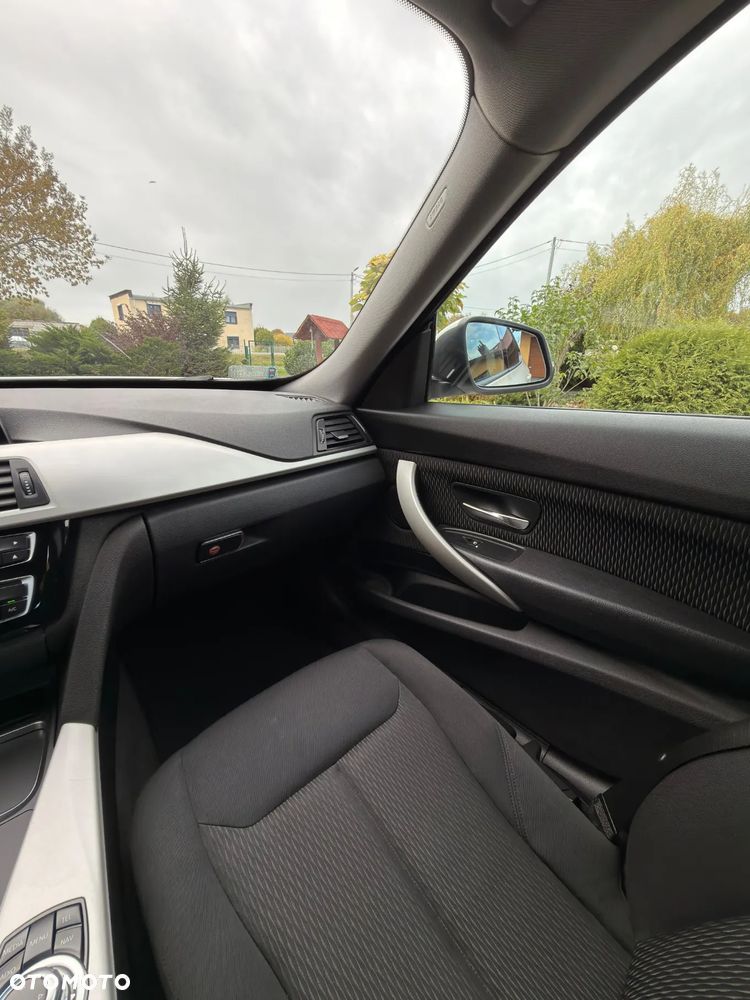 BMW 3GT 318d Advantage - 6