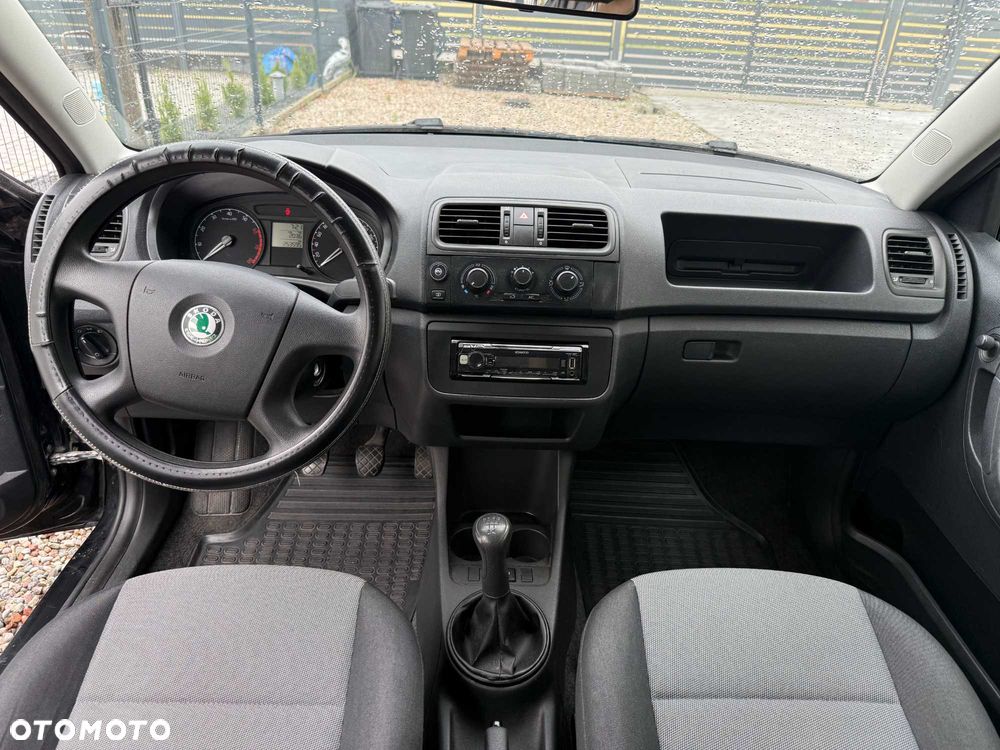 Skoda Fabia - 8
