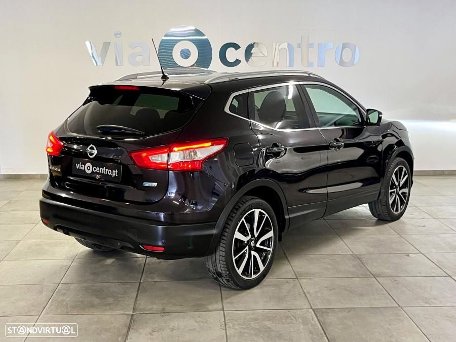 Nissan Qashqai 1.5 dCi Tekna Premium 17 360 - 4