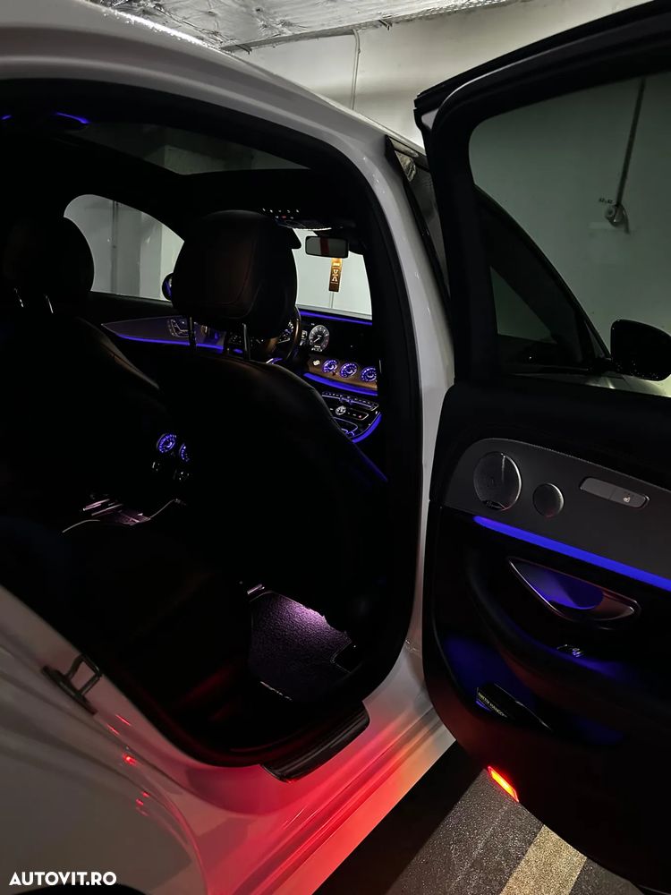 Mercedes-Benz E 43 AMG 4Matic 9G-TRONIC - 20