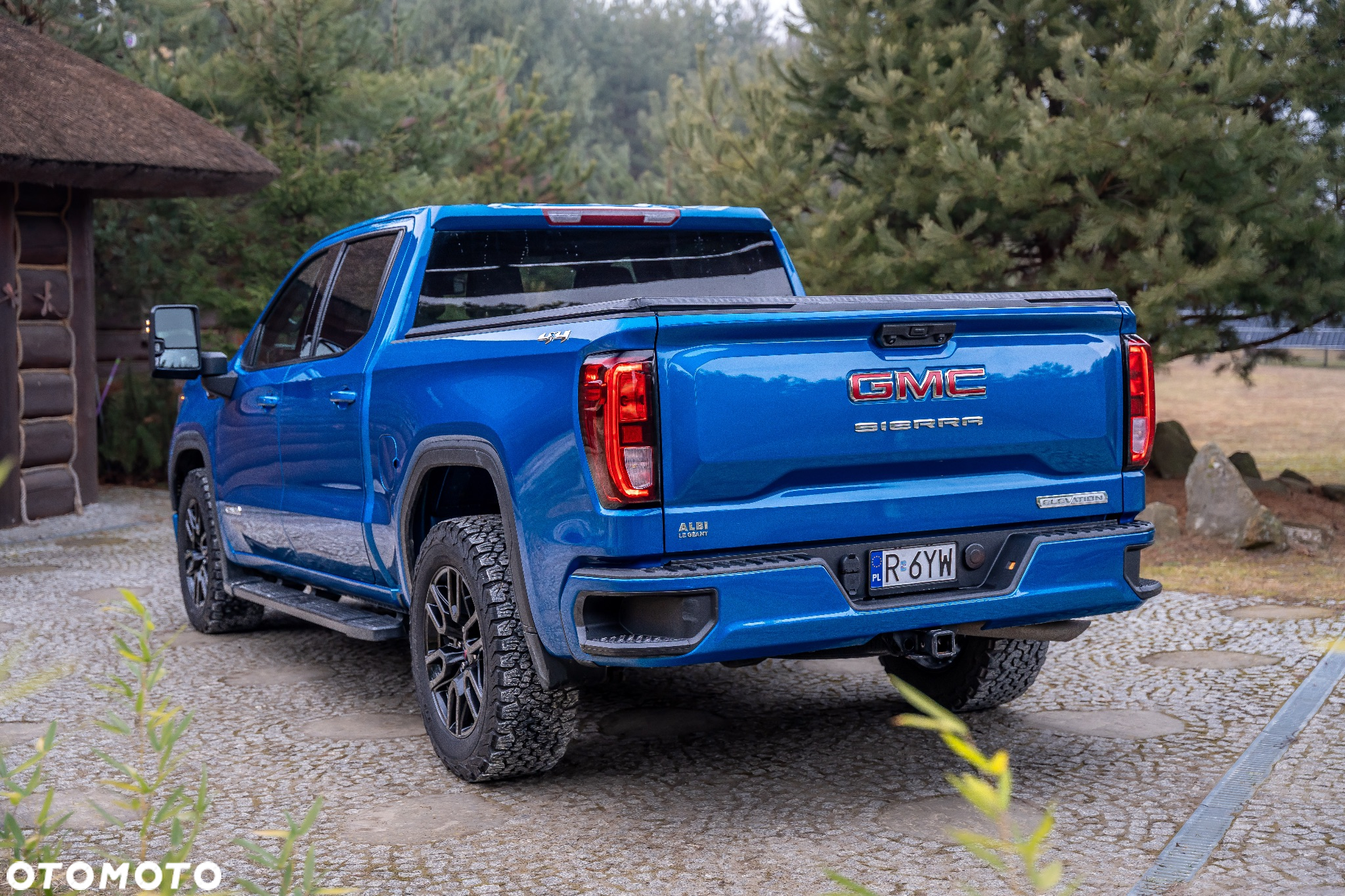 GMC Sierra - 12