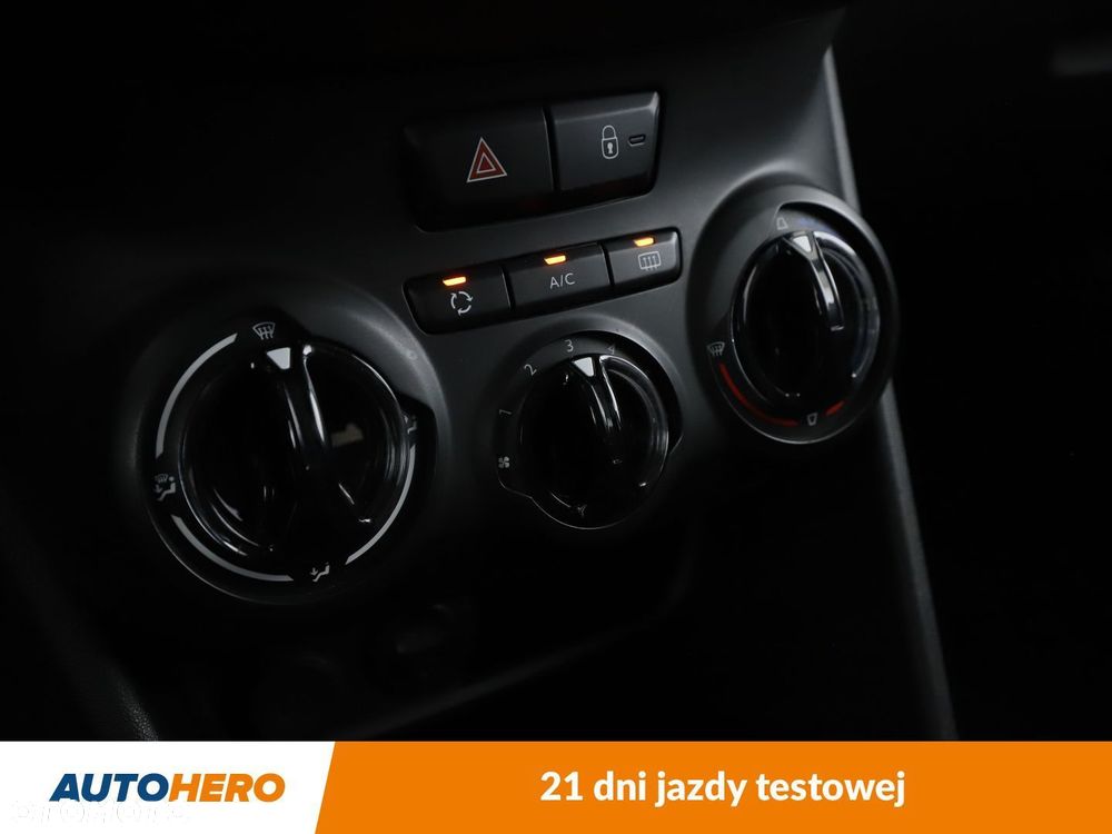 Peugeot 2008 1.6 e-HDi Style S&S - 22