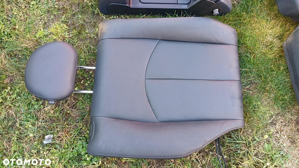 MERCEDES W211 OPARCIE PRAWE TYLNEJ KANAPY TYŁ SKÓRA CZARNA - 3