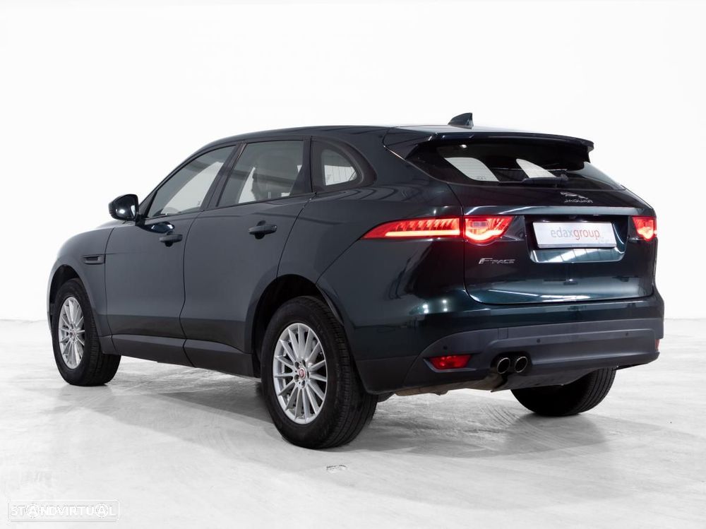 Jaguar F-Pace - 4