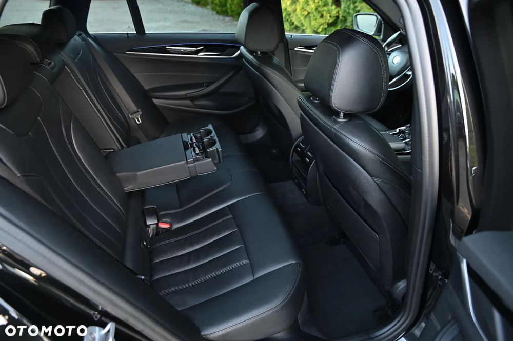 BMW Seria 5 - 27