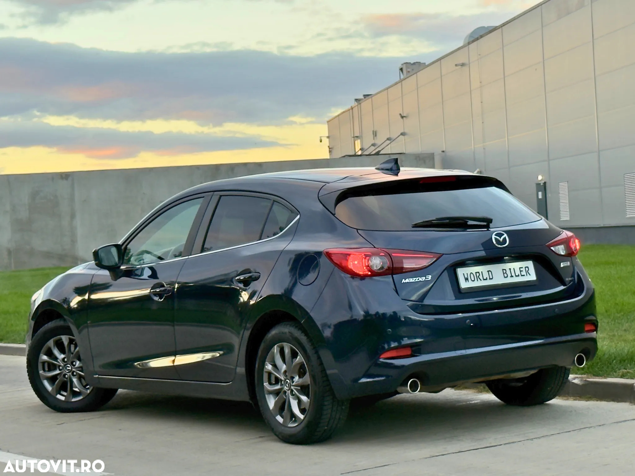 Mazda 3 - 2