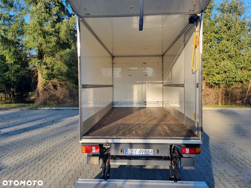 Volkswagen Crafter - 21