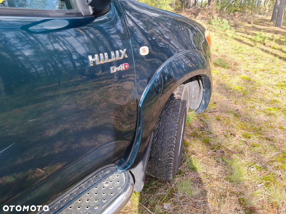 Toyota Hilux - 5