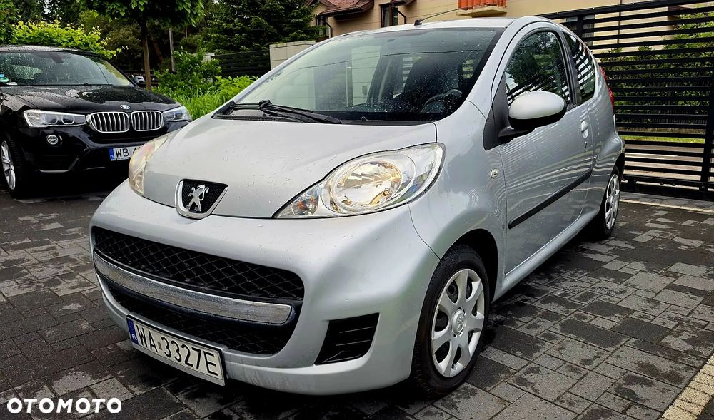 Peugeot 107 1.0 Trendy - 16