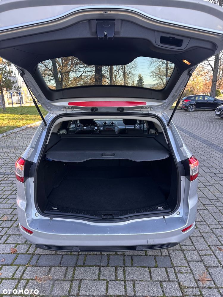 Ford Mondeo 1.6 TDCi Ambiente - 22