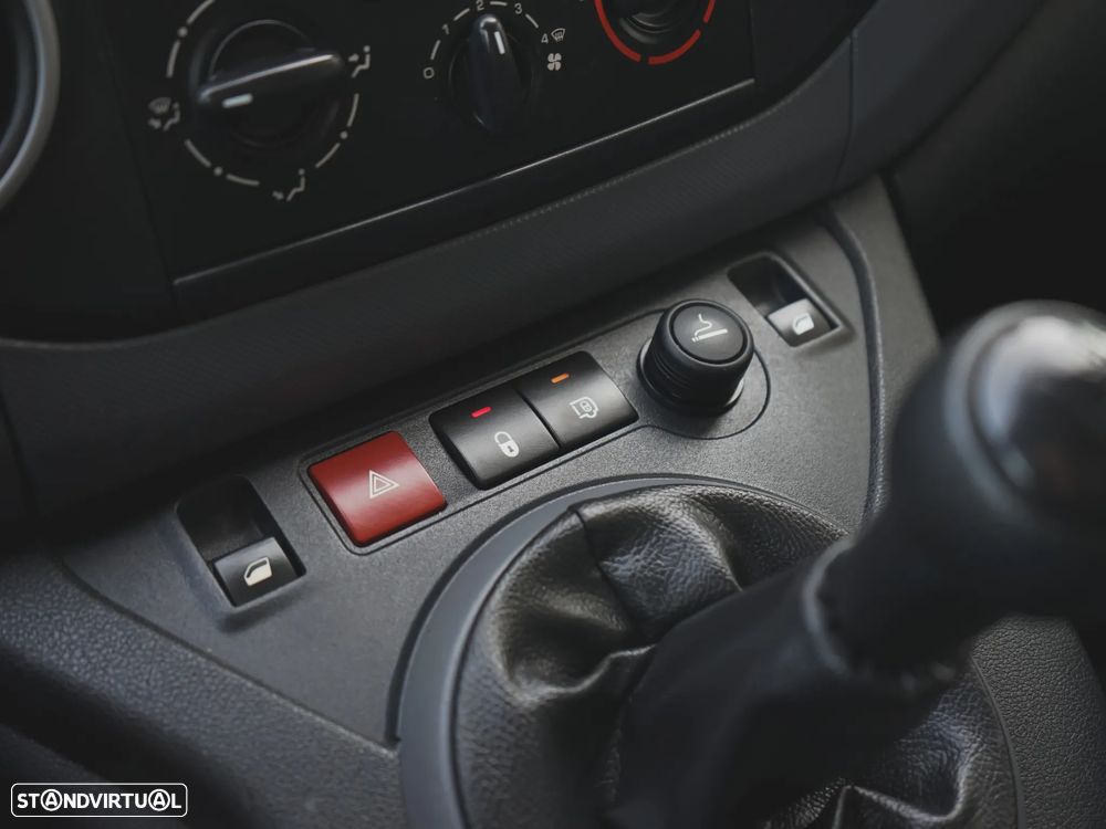 Citroën BERLINGO VAN 1.6 HDI BLUEHDI 75 - 17