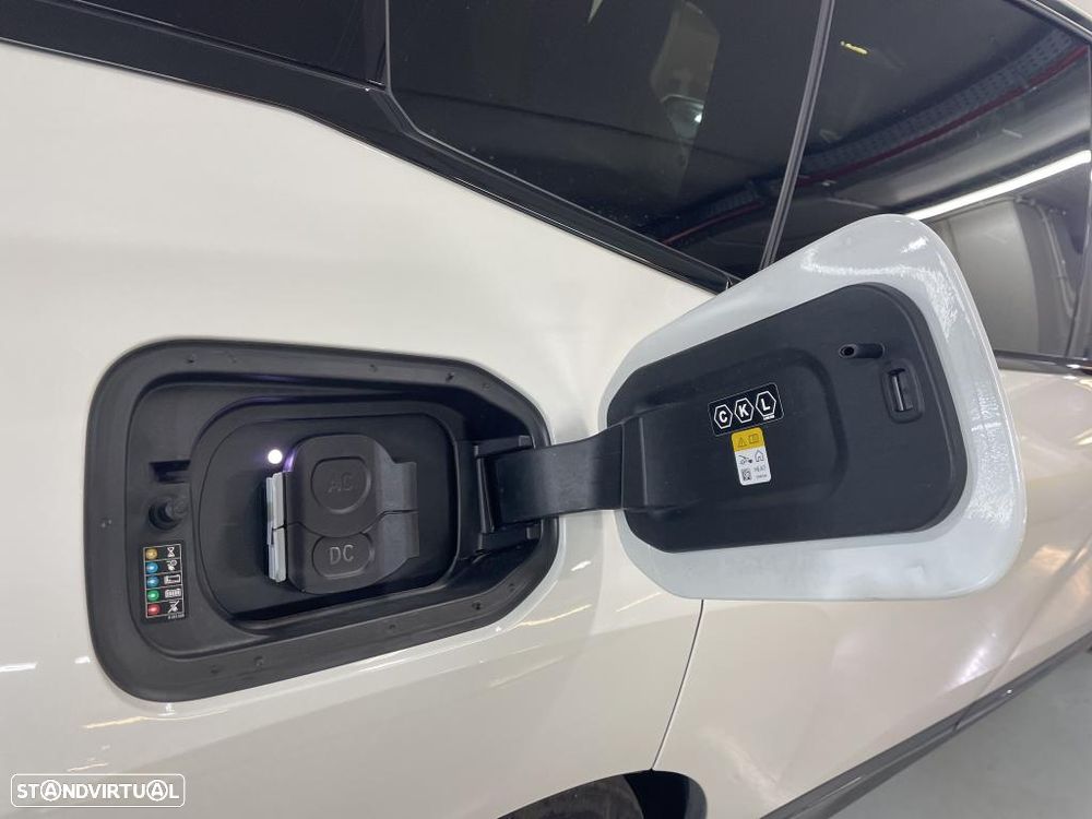 BMW iX xDrive 40 - 14