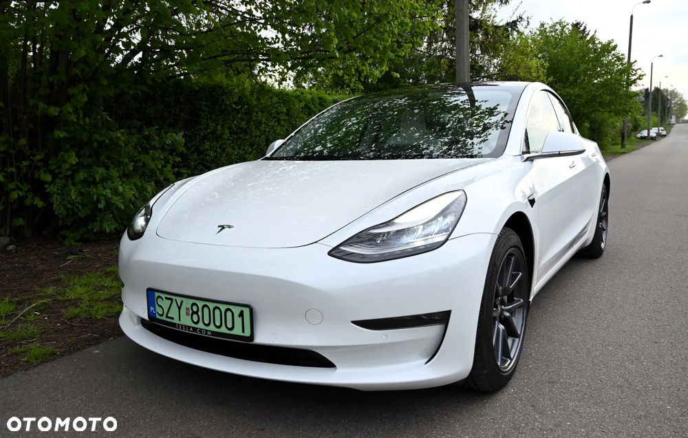 Tesla Model 3 - 14
