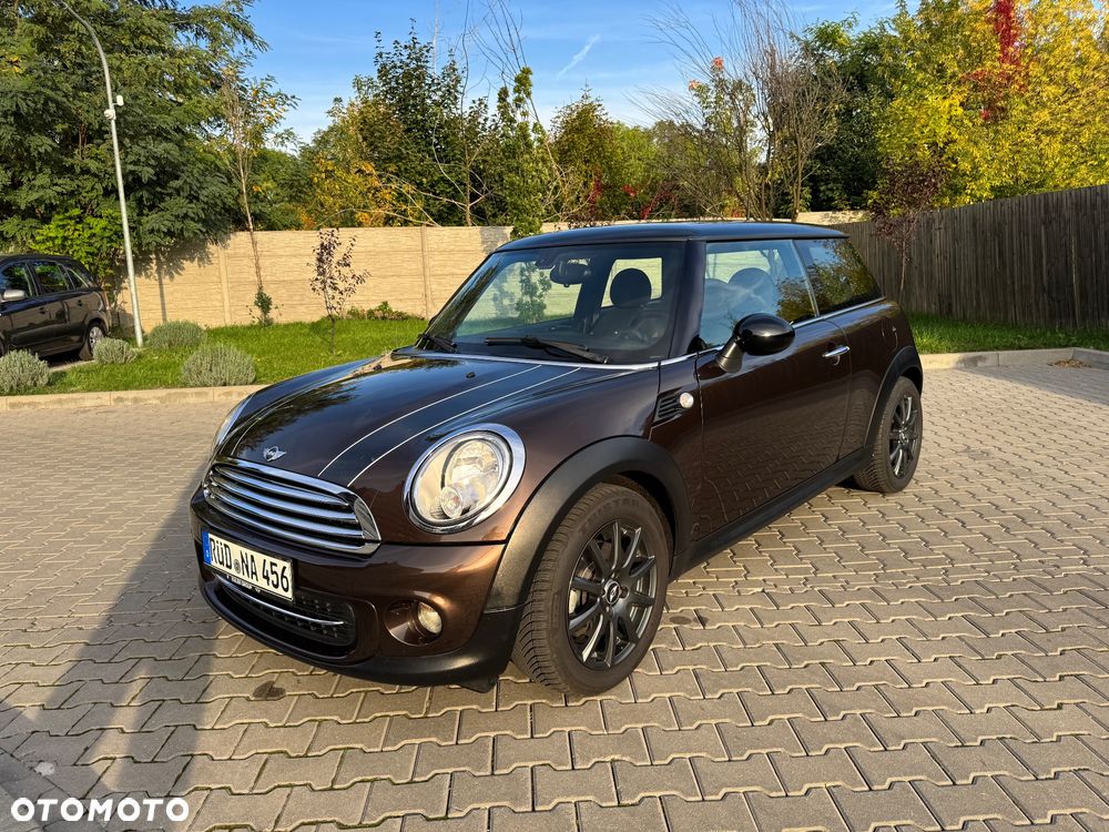 MINI Cooper Standard - 2