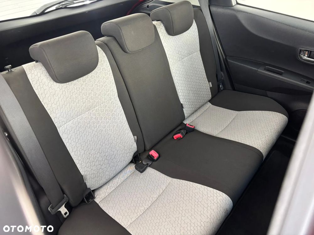 Toyota Yaris 1.33 Prestige MS - 13
