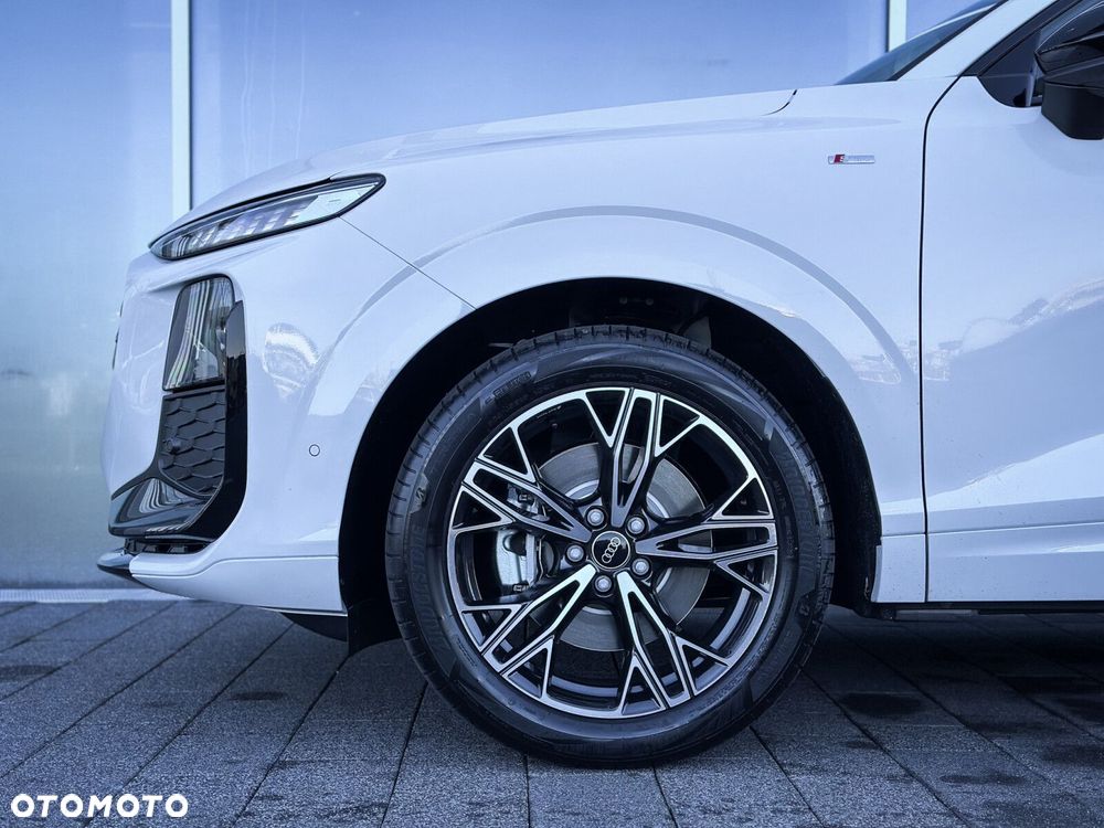 Audi Q3 - 6