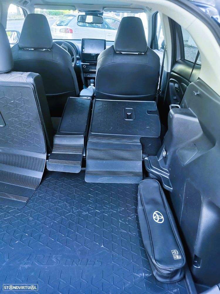 Toyota Yaris Cross 1.5 HDF Luxury - 9