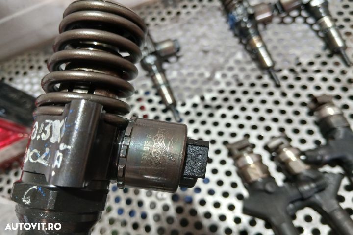Set injectoare 036130073G 036130073G Volkswagen VW Passat B6 [2005 - - 4