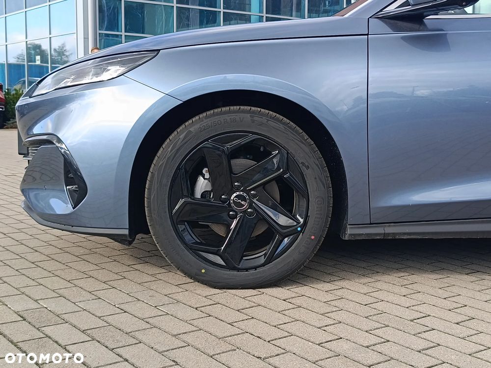 BYD Seal 6 - 12