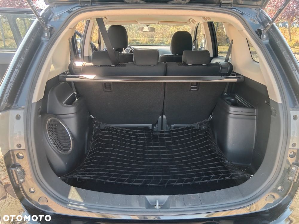 Mitsubishi Outlander 2.0 City Style 2WD - 13