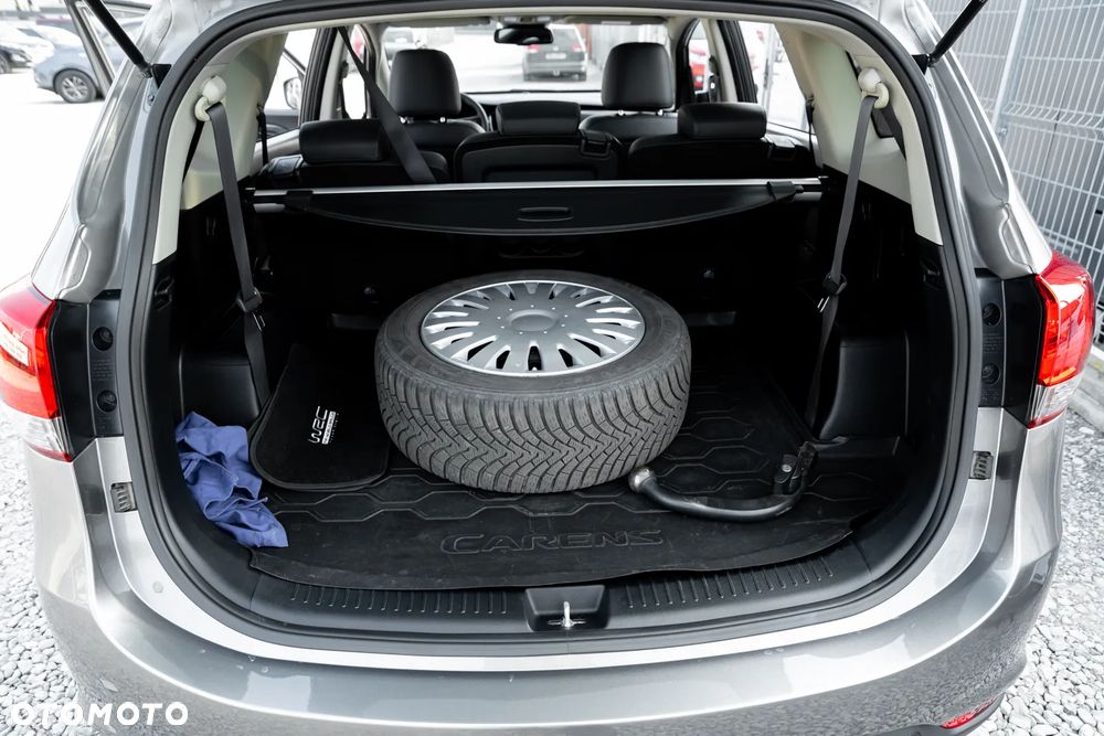 Kia Carens 1.6 GDI S 7os - 16