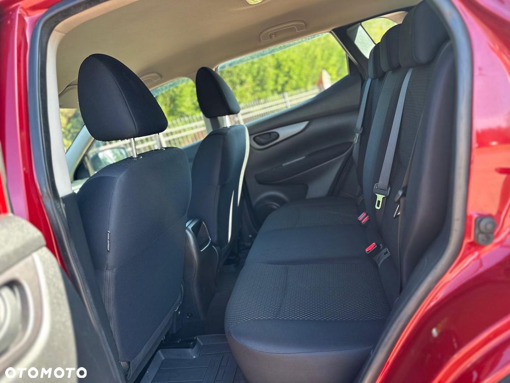 Nissan Qashqai 1.2 DIG-T N-Connecta - 16