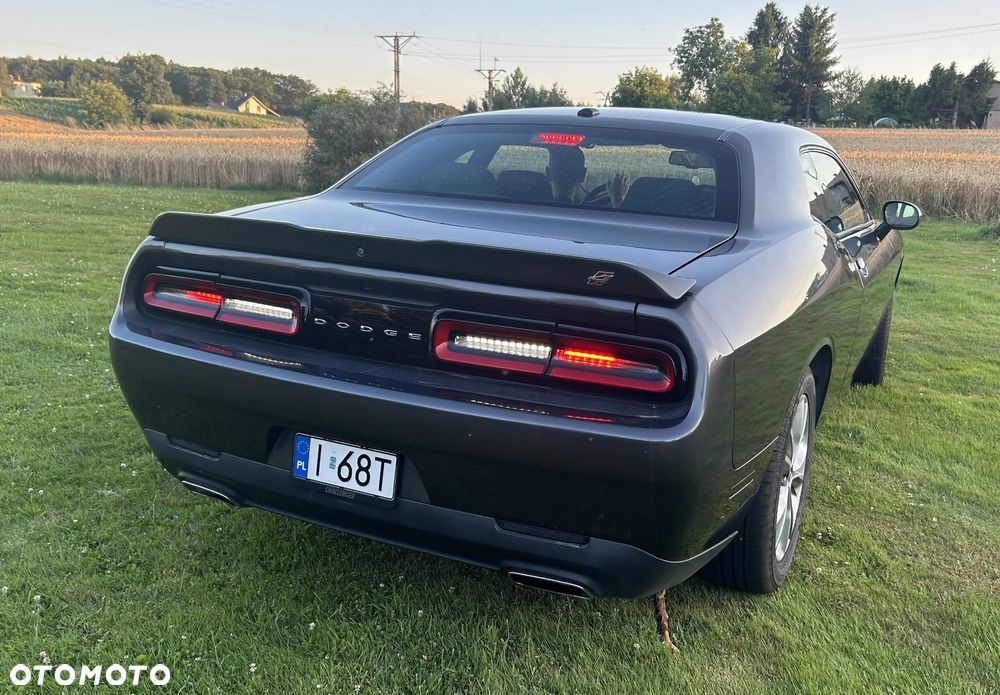 Dodge Challenger 3.6 SXT Plus - 4