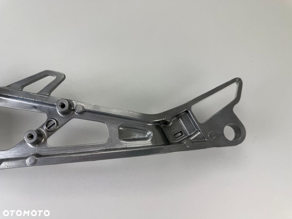Prawy set Honda CB 1100 SC65 2010+ - 15