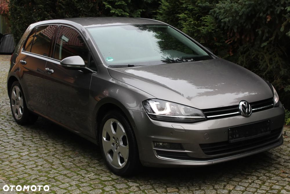 Volkswagen Golf 2.0 BlueTDI DSG Highline - 19