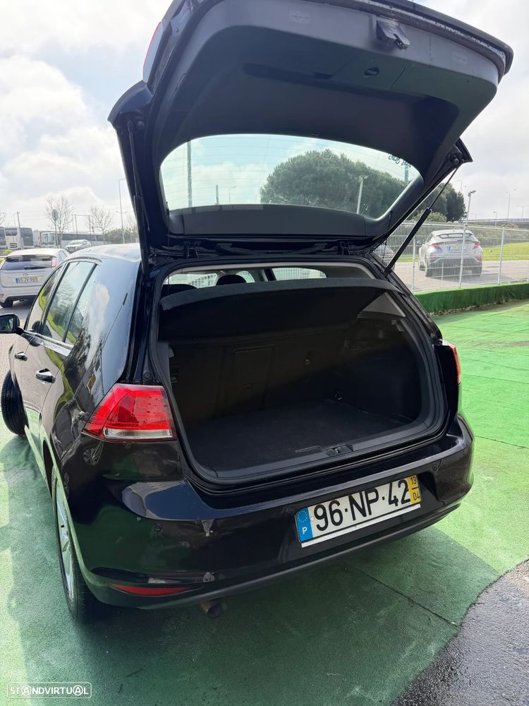 VW Golf 1.6 TDi Trendline BlueMotion - 5