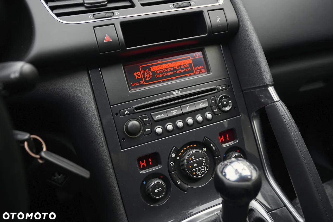 Peugeot 3008 120 VTi Premium - 34